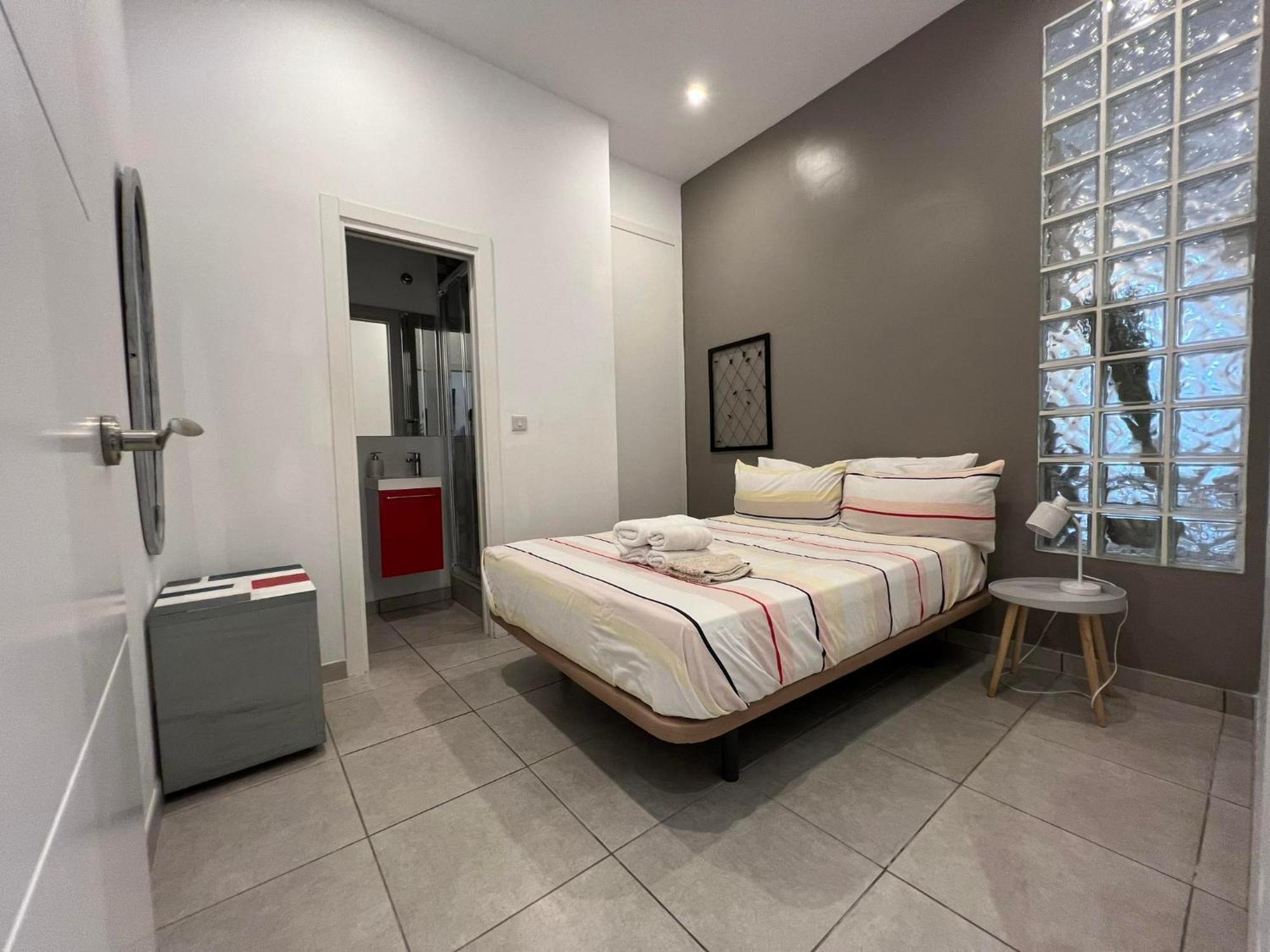 2Br And 2Ba In The Zoko Cozy And Convenient Appartement Gibraltar Buitenkant foto